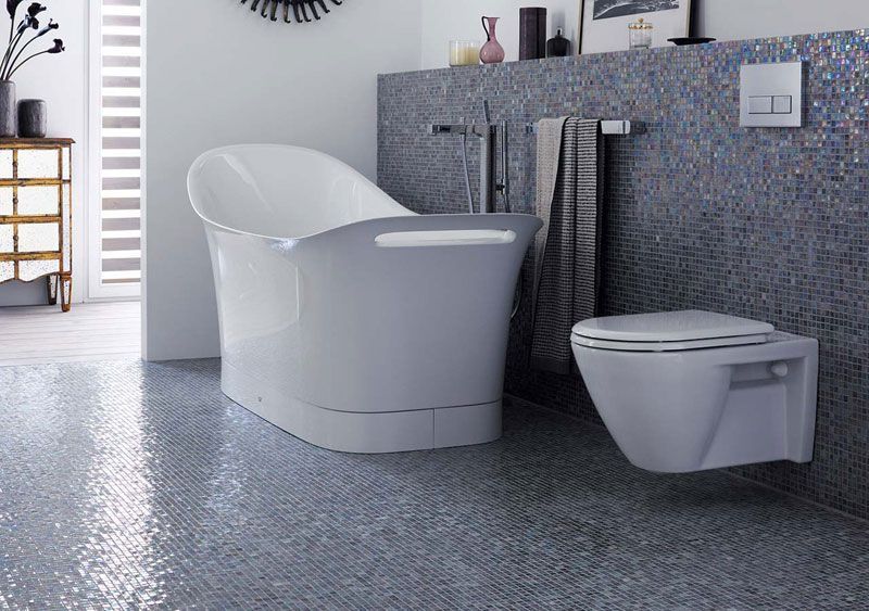 Barrierefreies Bad mit Badewanne